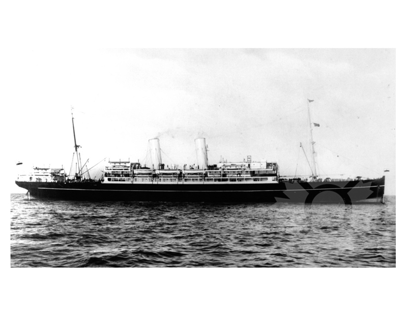 Photo en noir et blanc du navire Polonia (TSS) (1921-1939)