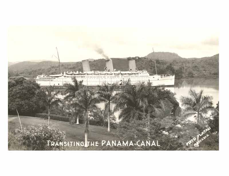 Photo en noir et blanc du navire Impératrice de Grande-Bretagne II (RMS) (1931-1940)