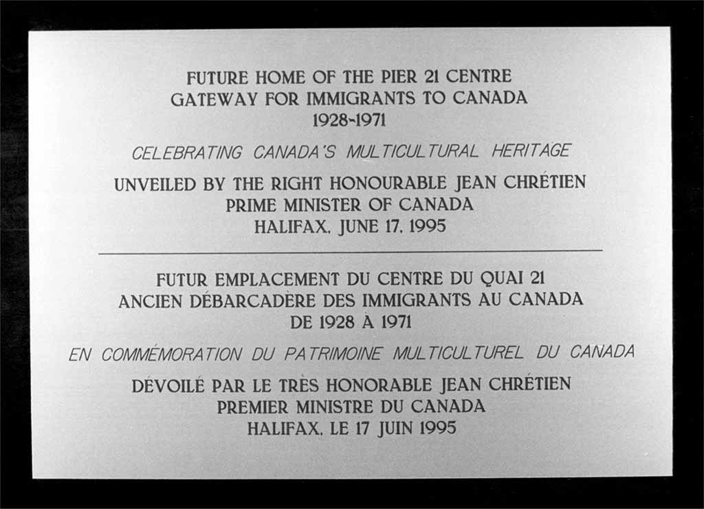 Plaque gravée.
