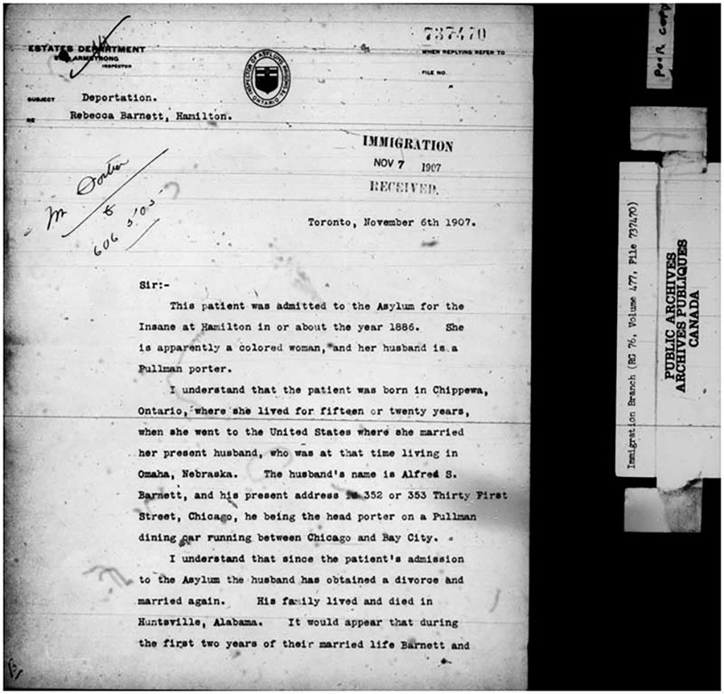 Vieux document d'archives datant de 1907 sur lequel des mots sont estampés.