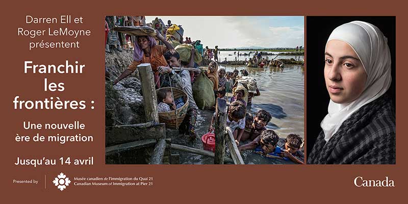 Informations sur l'exposition accompagnées d'une photographie de personnes grimpant sur le rivage et d'un portrait de femme.