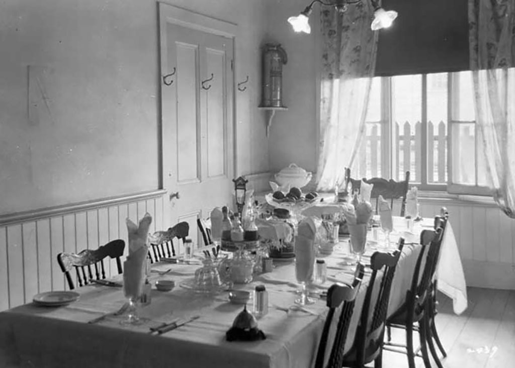 Salle à manger privée à l’immigration gouvernementale.